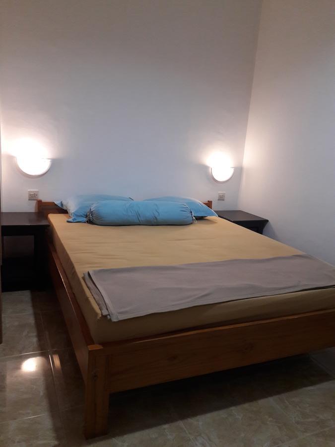 Puji Homestay Mataram Esterno foto